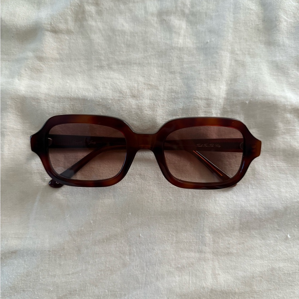 Lexxola Jordy sunglasses — burnt tort/brown